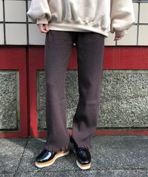 裾フリルリブニットパンツ