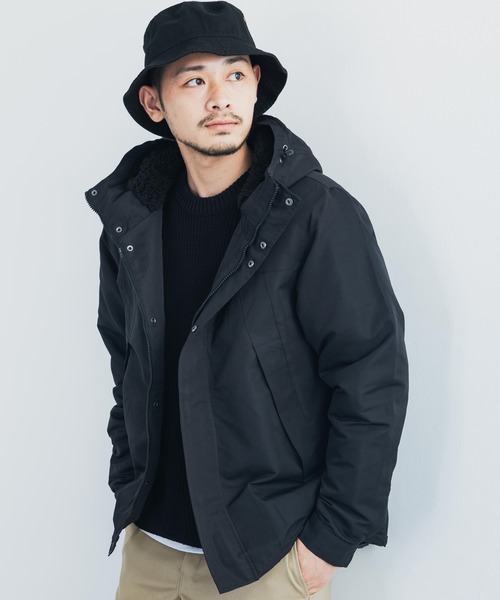 Rocky Monroe�i���b�L�[�������[�j�́u�^�X�������{�A�}�E���e���p�[�J�[�i�}�E���e���p�[�J�[�j�v�b�u���b�N