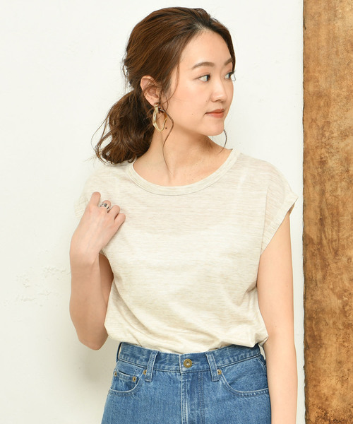 DouDou（ドゥドゥ）の「フレンチT（Tシャツ/カットソー・レディース・ブラック/オフホワイト/カーキ/バイオレット/ライトベージュ/グレイッシュベージュ/ブラウン/ミント/グレー・SMALL/MEDIUM）」の5枚目の写真