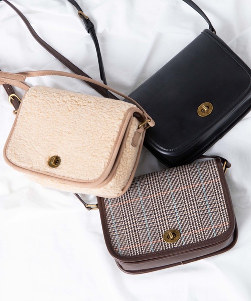 WEGO（ウィゴー）の「WEGO/レトロショルダーバッグ（ショルダーバッグ・レディース・ブラック/その他1/その他2・FREE）」の16枚目の写真