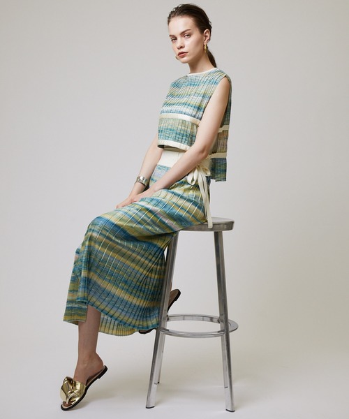 TAN（タン）の「【TAN（タン）】カスリプリーツスカート　20SS-37（スカート・レディース・ブルー/オレンジ・FREE）」の2枚目の写真