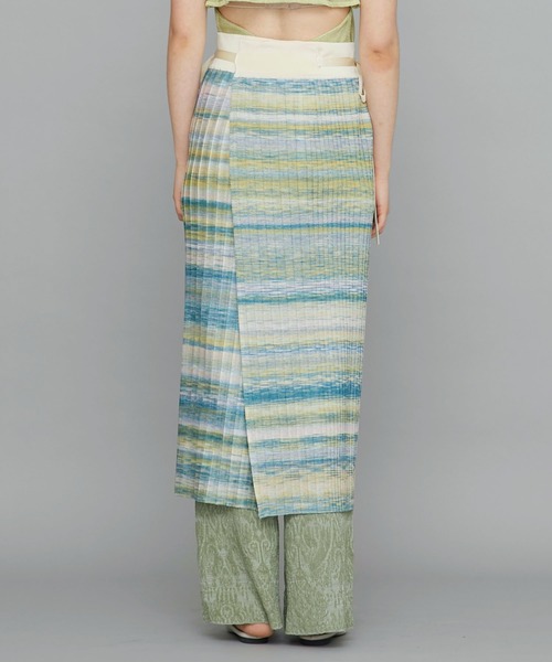 TAN（タン）の「【TAN（タン）】カスリプリーツスカート　20SS-37（スカート・レディース・ブルー/オレンジ・FREE）」の4枚目の写真