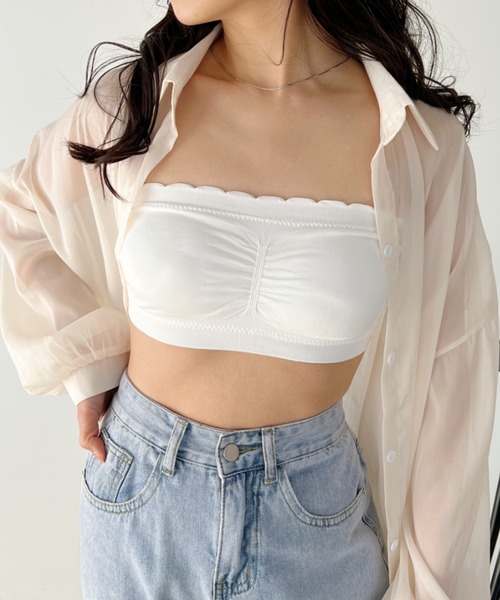 CLEA（クレア）の「カップ付 ストラップレスフリルブラトップ（チューブトップ・レディース・ホワイト/ブラック/ベージュ/チャコールグレー/グレイッシュベージュ/カーキ・FREE）」の16枚目の写真