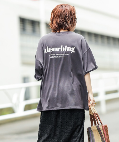 natural couture（ナチュラルクチュール）の「リラックスBACKロゴT（L）（Tシャツ/カットソー・レディース・オフホワイト/スミクロ/ベージュ/ブラウン・LARGE）」の16枚目の写真
