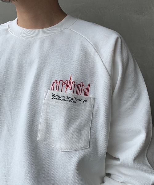 MANHATTAN PORTAGE/マンハッタンポーテージ] 別注ポケット刺繍クルー