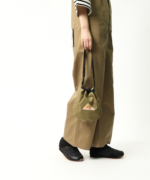 Teva（テバ）の「【 TEVA / テバ 】 EMBER MOC / エンバーモック ･･（スリッポン・レディース・ブラック/サンドベージュ・8/6/7/5）」の7枚目の写真