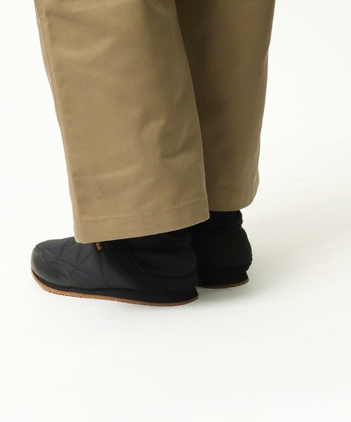 Teva（テバ）の「【 TEVA / テバ 】 EMBER MOC / エンバーモック ･･（スリッポン・レディース・ブラック/サンドベージュ・8/6/7/5）」の11枚目の写真