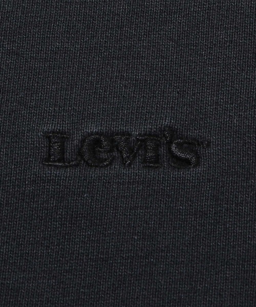 Levi's(リーバイス)の「MELROSE SLOUCHY CREW ULTRA SOFT CAVIAR GARMENT DYE(スウェット・レディース・ブラック・XS/S/M)」の6枚目の写真