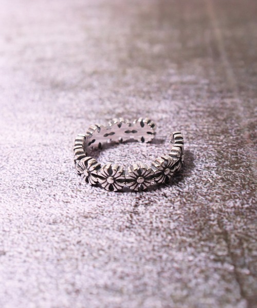 BAYBLO（ベイブロ）の「(EL)【ユニセックス】シルバー925 デザイン リング（リング・メンズ・シルバー系その他/その他7/その他8/その他10/その他11/シルバー系その他2/シルバー系その他3/シルバー系その他4/シルバー系その他6/シルバー系その他7/その他5/その他12/その他13/その他6/その他14/その他9/シルバー系その他5/その他2/その他1/シルバー/その他3/その他4・ONE SIZE）」の5枚目の写真