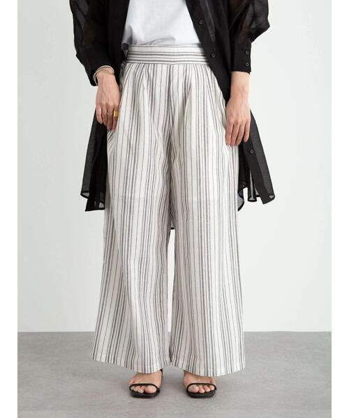 koe（コエ）の「ストライプコットンワイドパンツ*（その他パンツ・レディース・ホワイト/ブラック/ベージュ/カーキ/モカ・FREE）」の6枚目の写真