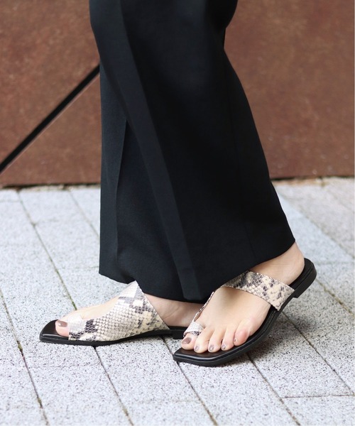 非売品 LE TALON（ルタロン）の「TAEKO HIGASHIHARA×GRISEレザートング 靴