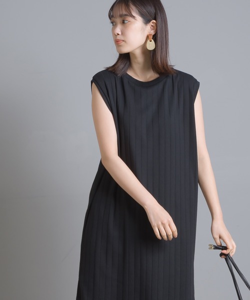 OMNES Another Edition（オムネス アナザーエディション）の「汗染み防止リブノースリーブワンピース（ワンピース・レディース・ブラック/ベージュ/イエロー/ラベンダー・FREE）」の5枚目の写真