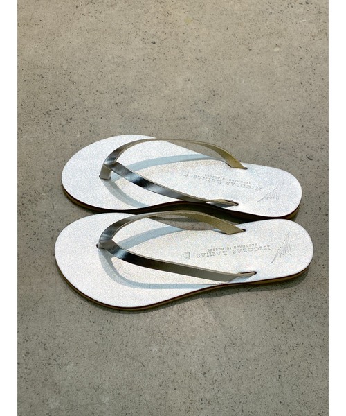 SHENERY（シーナリー）の「(NICOLAS LAINAS/ニコラスライナス)フラットサンダル（サンダル・レディース・シルバー/ゴールド・38/36/37）」の10枚目の写真