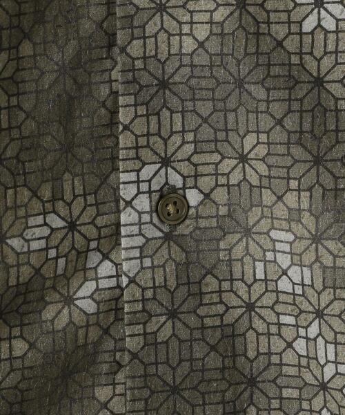 green label relaxing（グリーンレーベルリラクシング）の「CM DOMINIQUE プリント 半袖 シャツ 総柄（シャツ/ブラウス・メンズ・ベージュ/オリーブ/ダークブラウン・MEDIUM/SMALL/LARGE）」の21枚目の写真