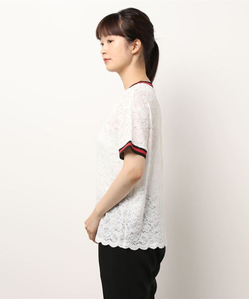 allureville(アルアバイル)の「ライントリミングレースT(Tシャツ/カットソー・レディース・オフホワイト/ブラック・2)」の3枚目の写真