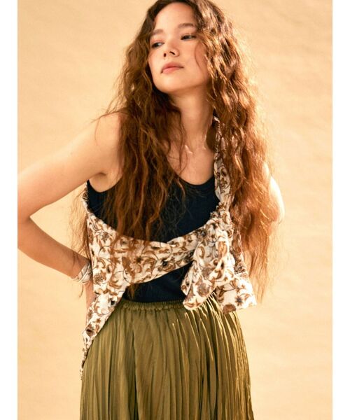 Ungrid（アングリッド）の「ランダムテレコカラータンクトップ（タンクトップ・レディース・ブラック/ブルー/アイボリー/キャメル・FREE）」の17枚目の写真