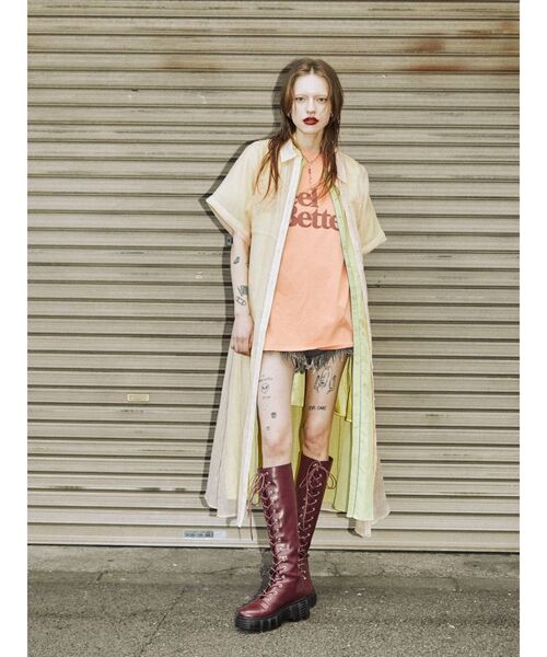 jouetie（ジュエティ）の「レトロ BIG Tシャツ（Tシャツ/カットソー・レディース・オフホワイト/ブラック・MEDIUM）」の4枚目の写真