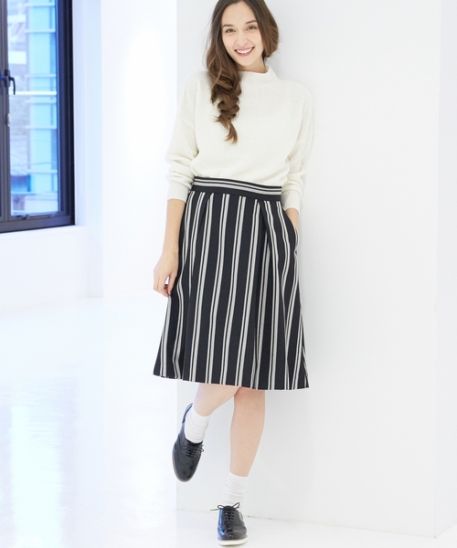 green label relaxing（グリーンレーベルリラクシング）の「GT R/N/W ボトルネック POニット 7G（ニット/セーター・レディース・オフホワイト/ネイビー/パープル・フリー）」の9枚目の写真