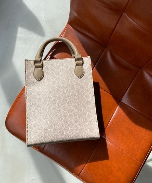 Aunt Marie's（アントマリーズ）の「モノグラムスクエアミニショルダー（ショルダーバッグ・レディース・ベージュ/ブラウン/ブラック・FREE）」の19枚目の写真