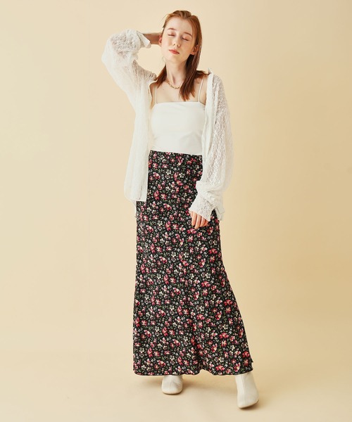 MADEMOISELLE ROPE'（マドモアゼル ロペ）の「<取り外し可能ストラップ付き>ベアトップ（Tシャツ/カットソー・レディース・ホワイト/ブラック/ダークブラウン・38）」の5枚目の写真