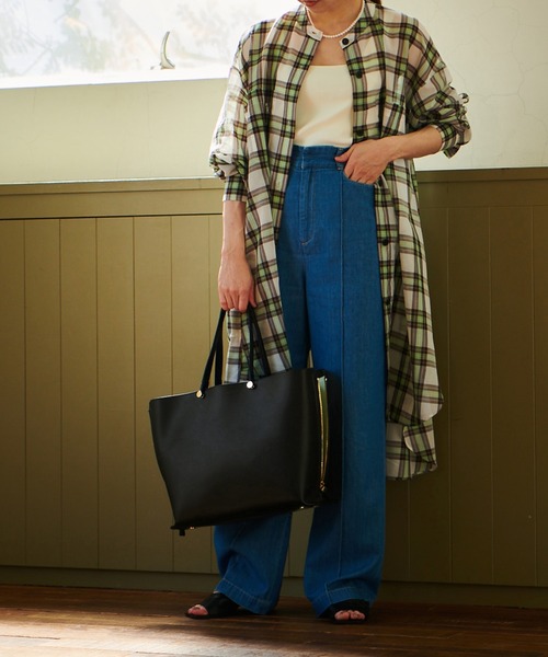 E'POR（エポール）の「【E'POR】【A4対応】 Y BAG Wideサイドジップ横型トートバッグ）（トートバッグ・レディース・ブラック/ダークブラウン/ブラウン/オフホワイト・FREE）」の20枚目の写真