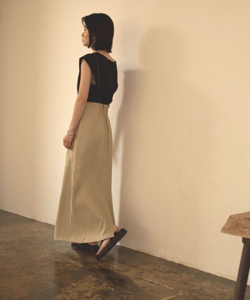 marjour（マージュール）の「CODE SUSPENDERS WRAP SKIRT（スカート・レディース・ベージュ・M）」の6枚目の写真