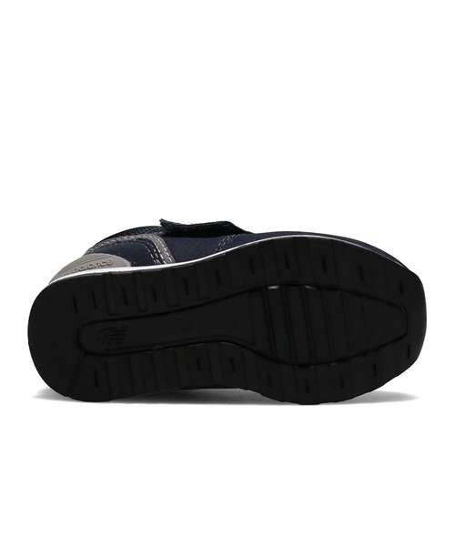 NEW BALANCE（ニューバランス）の「New Balance IZ996NV3 / ニューバランス IZ996NV3（スニーカー・キッズ・ネイビー・15.0cm/16.0cm/14.0cm/13.0cm/12.0cm）」の4枚目の写真