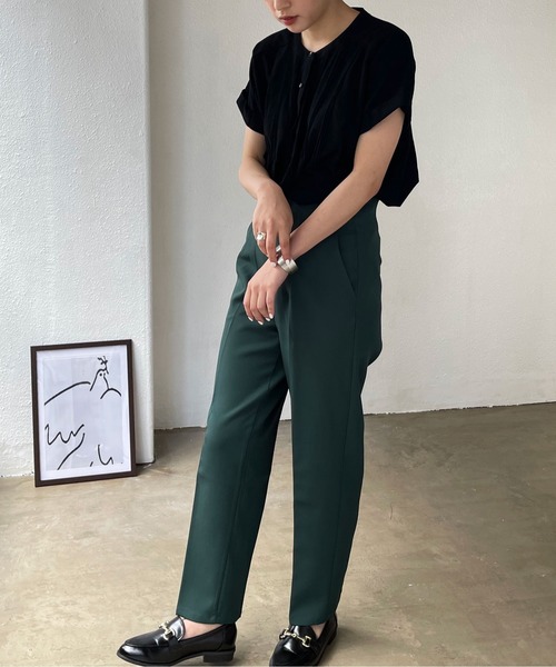 Shelly island(シェリーアイランド)の「ハイウエストテーパードパンツ(その他パンツ・レディース・ブラック/ダークグリーン/テラコッタ・FREE)」の17枚目の写真