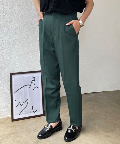 Shelly island(シェリーアイランド)の「ハイウエストテーパードパンツ(その他パンツ・レディース・ブラック/ダークグリーン/テラコッタ・FREE)」の20枚目の写真