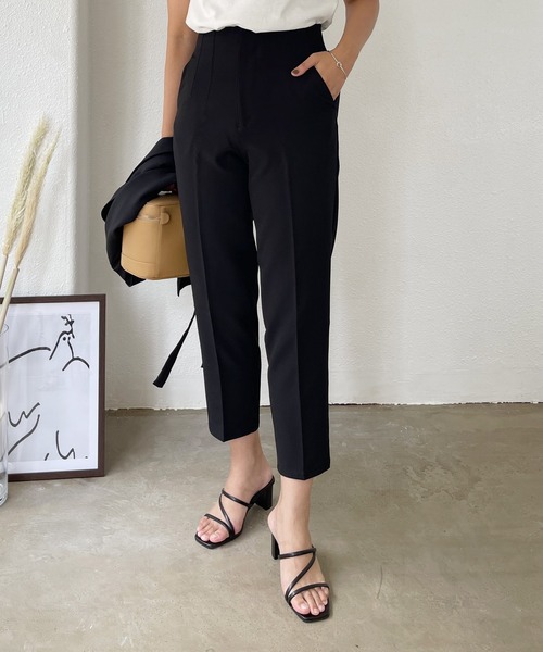 Shelly island(シェリーアイランド)の「ハイウエストテーパードパンツ(その他パンツ・レディース・ブラック/ダークグリーン/テラコッタ・FREE)」の16枚目の写真