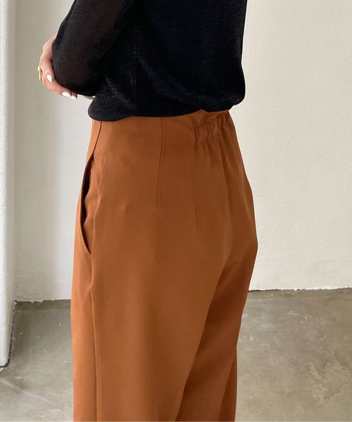 Shelly island(シェリーアイランド)の「ハイウエストテーパードパンツ(その他パンツ・レディース・ブラック/ダークグリーン/テラコッタ・FREE)」の15枚目の写真