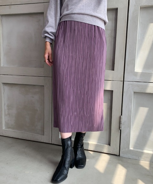 moment+（モーメントプラス）の「マットサテンプリーツセミタイトスカート(裏地あり)（スカート・レディース・ブラック/ダークグリーン/パープル/ブラウン/オレンジ/ライトグリーン/アイボリー/グレイッシュベージュ/ターコイズブルー/ピンク・S/M/L）」の14枚目の写真
