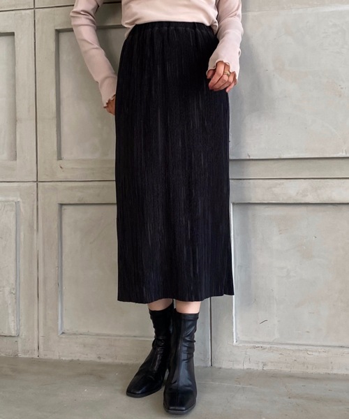 moment+（モーメントプラス）の「マットサテンプリーツセミタイトスカート(裏地あり)（スカート・レディース・ブラック/ダークグリーン/パープル/ブラウン/オレンジ/ライトグリーン/アイボリー/グレイッシュベージュ/ターコイズブルー/ピンク・S/M/L）」の19枚目の写真