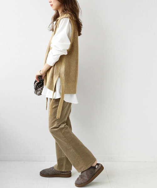 JOURNAL STANDARD relume（ジャーナルスタンダード　レリューム）の「製品染めジップベスト◆（ベスト・レディース・グレー/キャメル・FREE）」の11枚目の写真