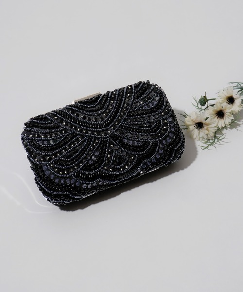 2way ビーズ刺繍ボックスクラッチバッグ（クラッチバッグ）｜niana（ニアナ） 7,590円