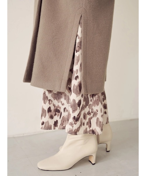 YECCA VECCA（イェッカヴェッカ）の「P.スリットデザインダブルコート＊（チェスターコート・レディース・ブルー/モカ/ライトベージュ/ライム/ブラック・FREE）」の9枚目の写真