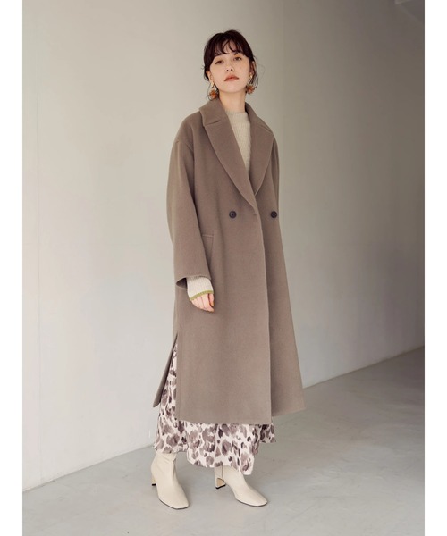 YECCA VECCA（イェッカヴェッカ）の「P.スリットデザインダブルコート