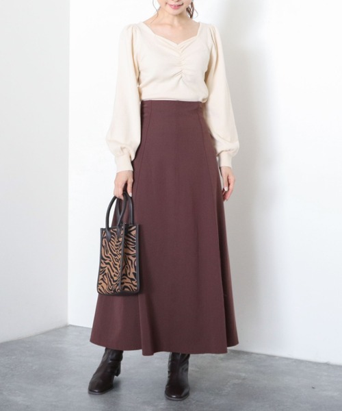 archives(アルシーヴ)の「【web限定item】フロントギャザーニットプルオーバー(ニット/セーター・レディース・ピンクベージュ/グレー/オフホワイト/ブラウン・MEDIUM)」の5枚目の写真
