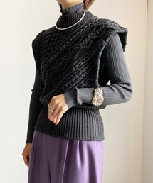 LAYERED SLANT CABLE KNIT SET