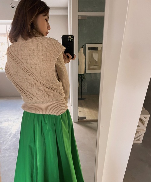 Ameri（アメリ）の「LAYERED SLANT CABLE KNIT SET（ニット/セーター