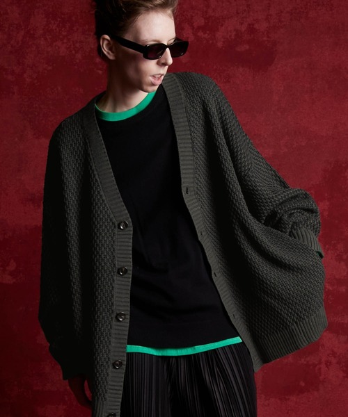 ENDER PRODUCTS（エンダープロダクツ）の「ビックシルエット モヘアタッチ マルチデザインVネックニットカーディガン【ENDER PRODUCTS/エンダープロダクツ】（カーディガン/ボレロ・メンズ・ブラック/ブラック系1/ブラウン系1/ベージュ系1/ベージュ系/グレー系/ブルー系/ブラウン系2/レッド系/ライトグレー系/ブラック系2/ネイビー系/パープル系・M/L）」の18枚目の写真