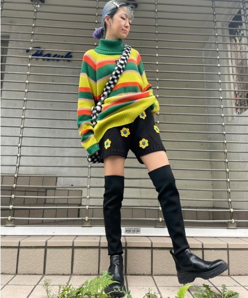 Candy Stripper（キャンディストリッパー）の「CND MULTI BORDER ニット（ニット/セーター・レディース・ピンク/ブラック/オレンジ・2）」の11枚目の写真