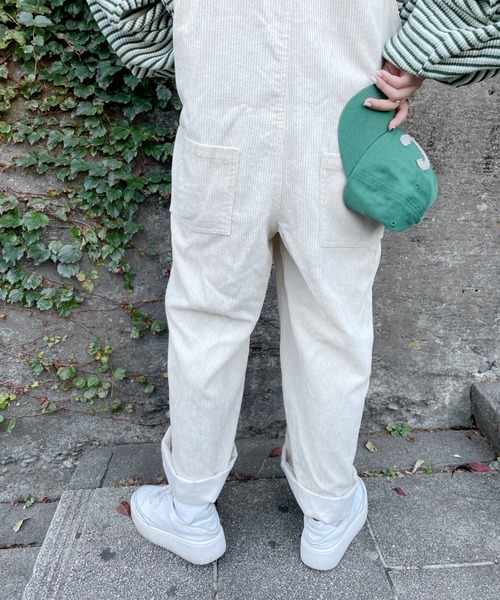 nemne store（ネンネストア）の「ワンコとかけっこするコーデュロイオーバーオール（サロペット/オーバーオール・レディース・アイボリー/グリーン/グレー/ブラウン・SMALL/MEDIUM）」の14枚目の写真