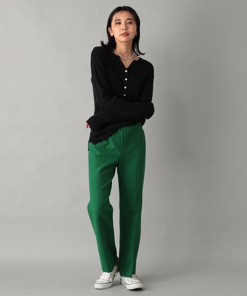 RIVE DROITE（リヴドロワ）の「《2サイズ展開》脚長効果も期待できる一着　ソフト両面起毛リラクシーパンツ（その他パンツ・レディース・グリーン/ネイビー・36/38）」の13枚目の写真