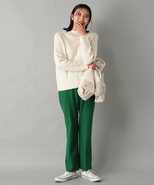 RIVE DROITE（リヴドロワ）の「《2サイズ展開》脚長効果も期待できる一着　ソフト両面起毛リラクシーパンツ（その他パンツ・レディース・グリーン/ネイビー・36/38）」の16枚目の写真