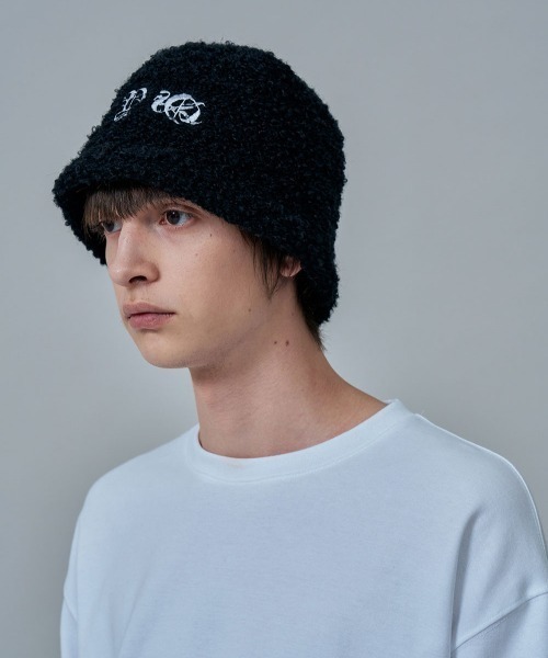 OY（オーワイ）の「『OY/オーワイ』DEVIL LOGO BOUCLE BUCKET HAT/デビルロゴブークレバケットハット（ハット・メンズ・ブラック/アイボリー・FREE）」の8枚目の写真