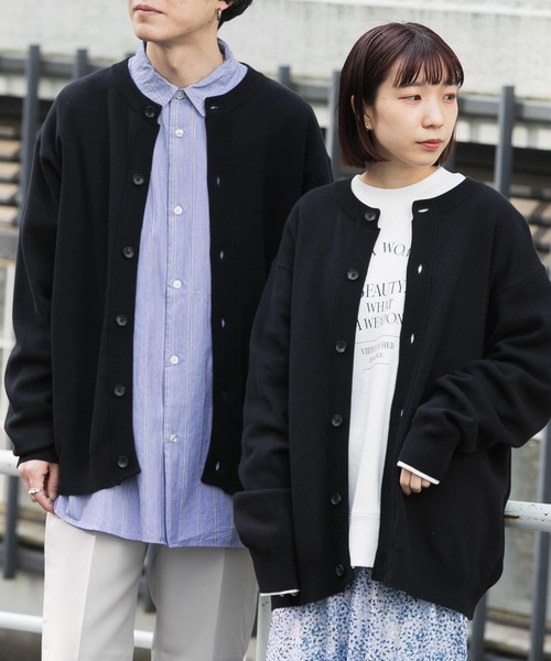 SENSE OF PLACE by URBAN RESEARCH（センスオブプレイスバイアーバンリサーチ）の「『ユニセックス』クルーネックカーディガン（カーディガン/ボレロ・メンズ・ミント/ピンク/レッド/ブラック/ネイビー/ブルー/ナチュラル/ライトブルー/ライトベージュ/グリーン/オレンジ・LARGE/MEDIUM）」の2枚目の写真