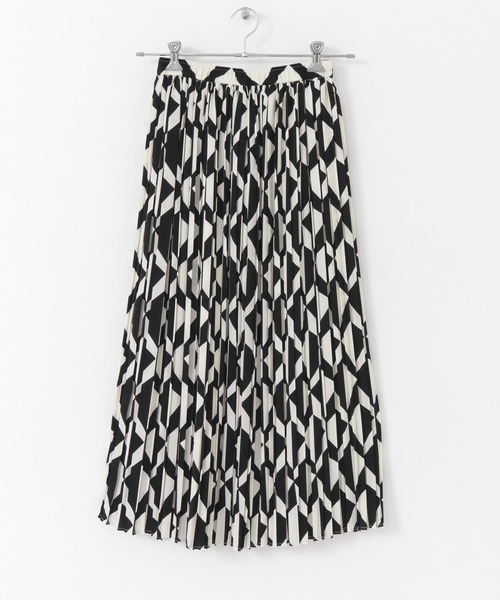 URBAN RESEARCH(アーバンリサーチ)の「ジオメトリックプリーツスカート(スカート・レディース・ブラック/ブラウン・FREE)」の8枚目の写真