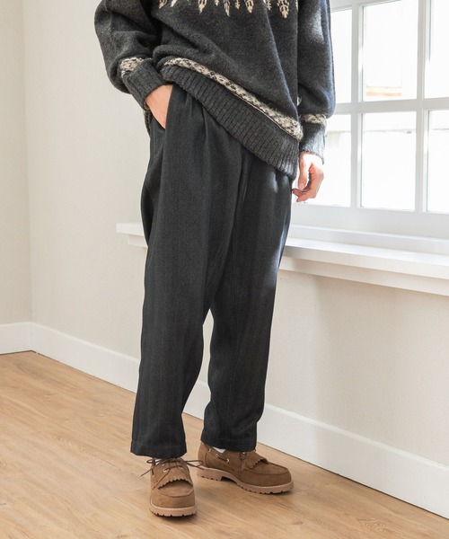 niko and...（ニコアンド）の「フェイクレザーキルトデッキシューズ（モカシン/デッキシューズ・メンズ・ブラック/ベージュ・MEDIUM/LARGE）」の5枚目の写真