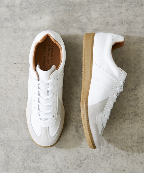 GERMAN TRAINER(ジャーマントレーナー)の「GERMAN TRAINER / ジャーマントレーナー(スニーカー・メンズ・ホワイト/ブラック・40/41/42)」の2枚目の写真